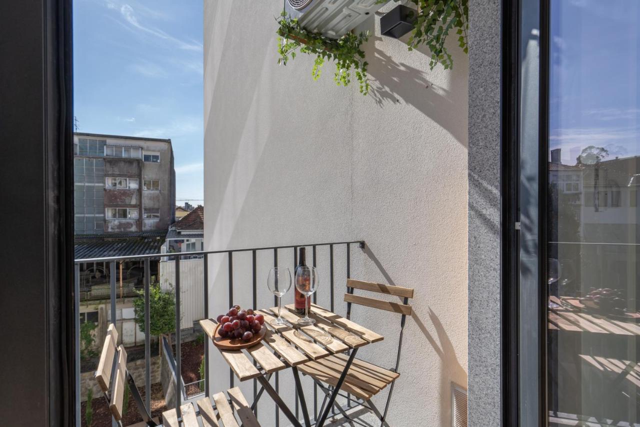 ポルトHost Wise - Bright & Contemporary Flat - Ace Locationアパートメント エクステリア 写真